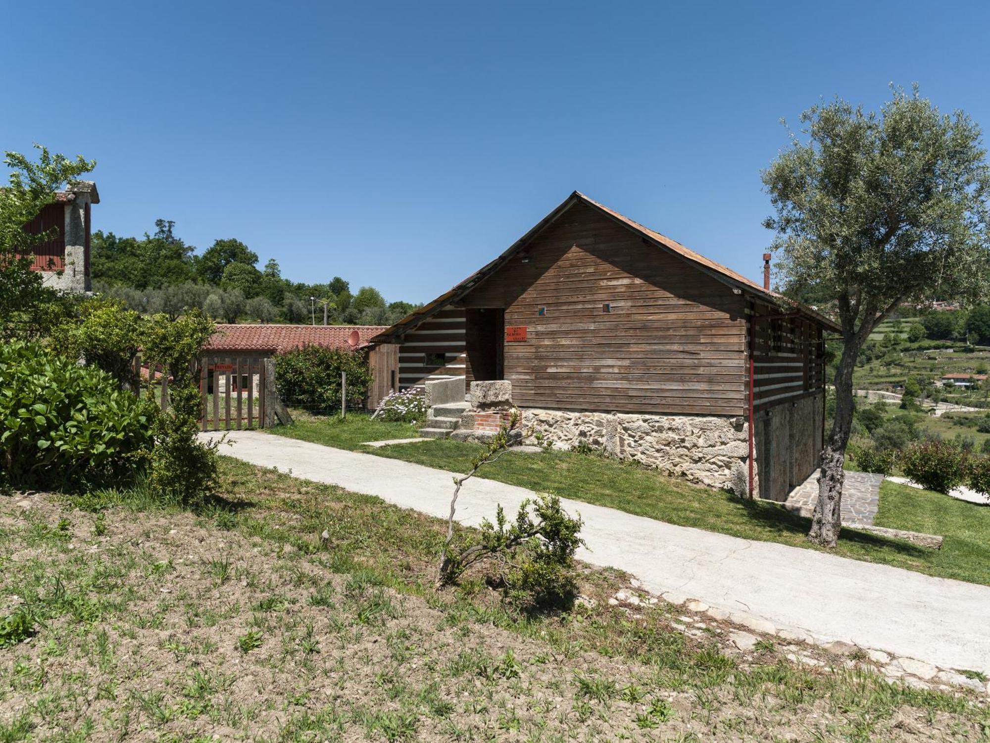 Вилла Quinta Do Rapozinho Кабесейраш-ди-Башту Экстерьер фото