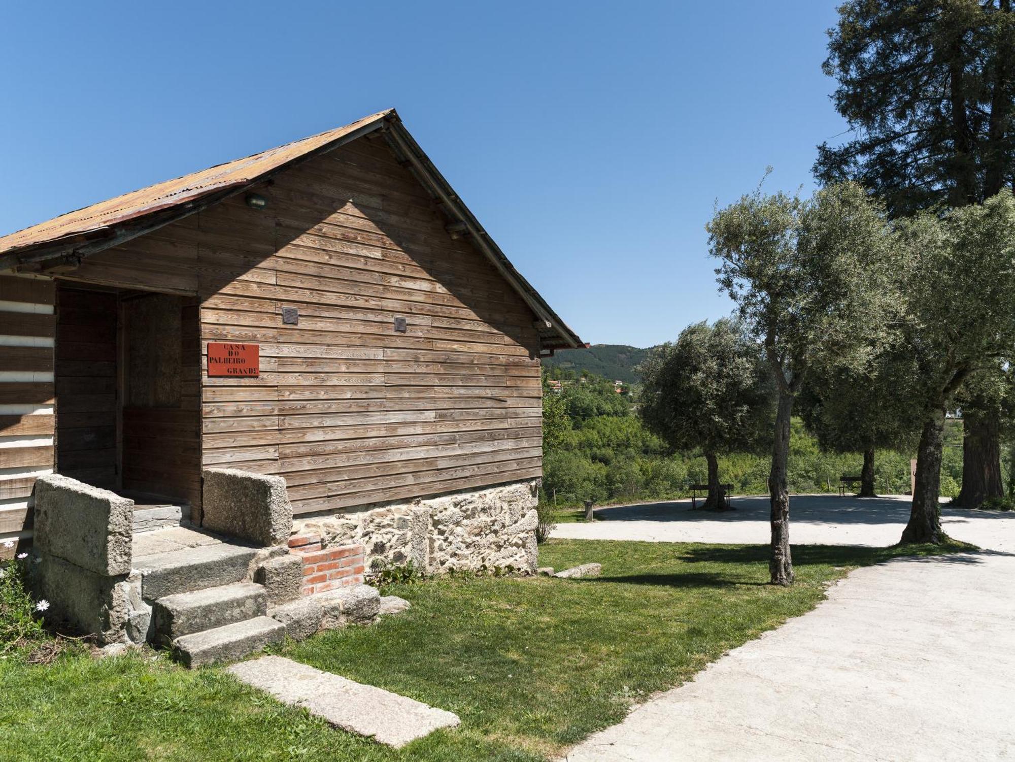 Вилла Quinta Do Rapozinho Кабесейраш-ди-Башту Экстерьер фото